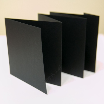 Czarna baza - kwadrat - Albumowa 16 cm x 100 cm pobigowana co 16 cm